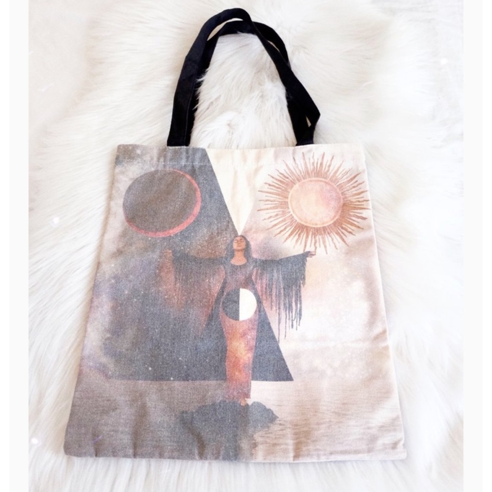 2/$20 NWOT Cosmic Collage Balance Tote Bag